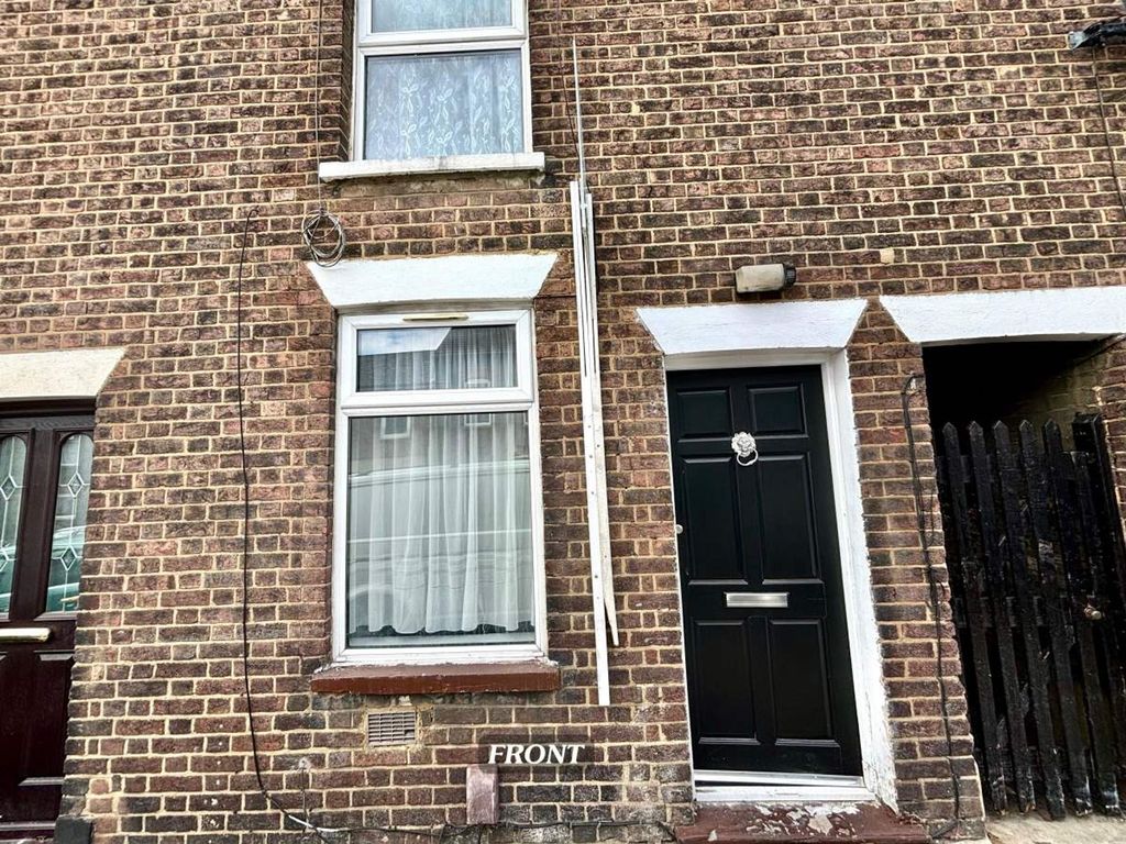 Property photo 2 of 12