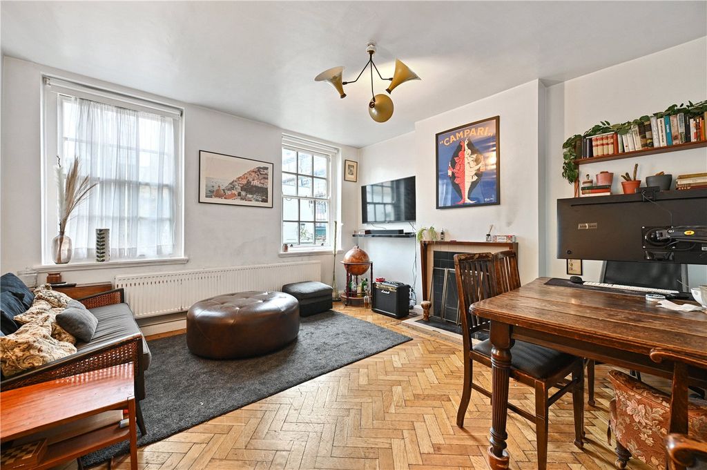 Property photo 2 of 10 Picture No. 01