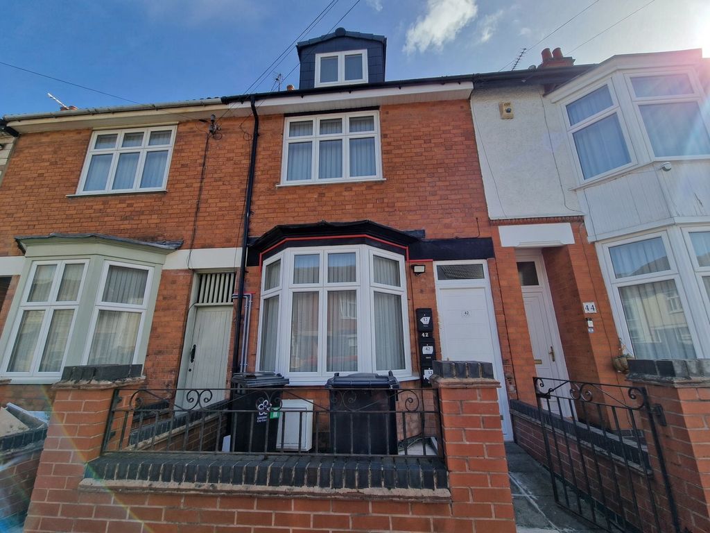 Property photo 1 of 7