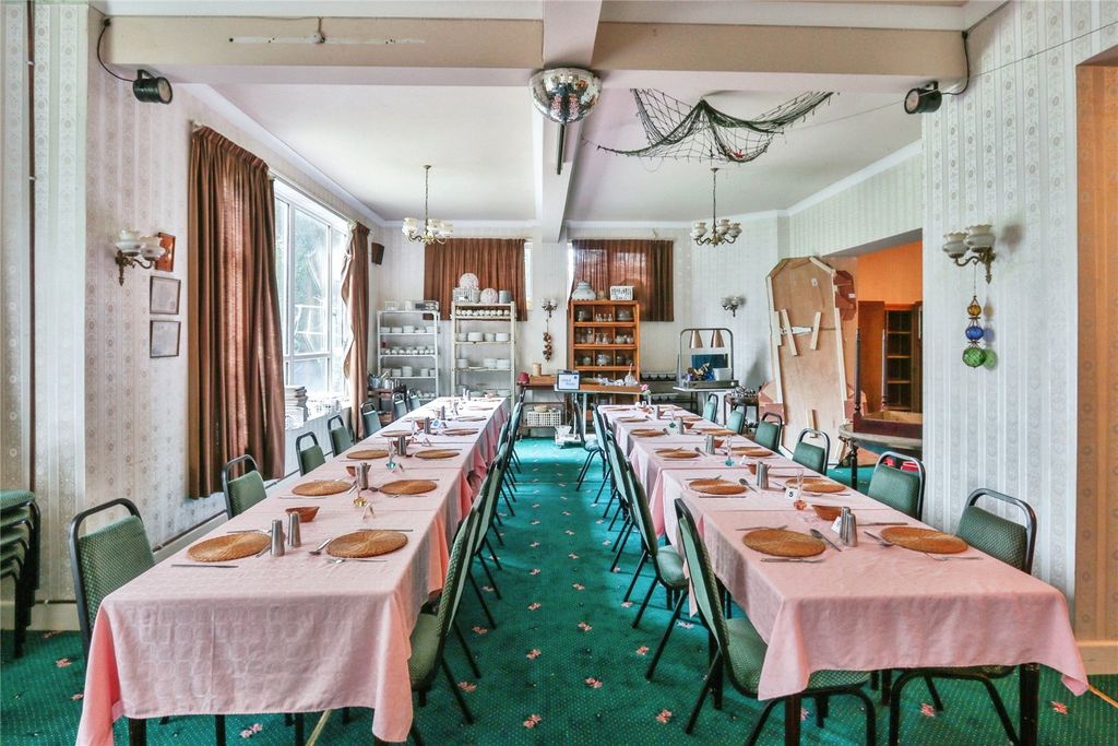 Property photo 3 of 9 Picture No. 06