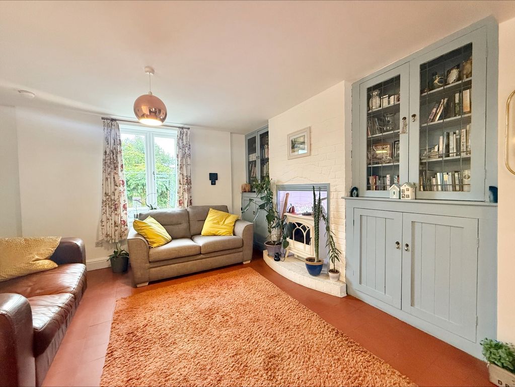 Property photo 3 of 14