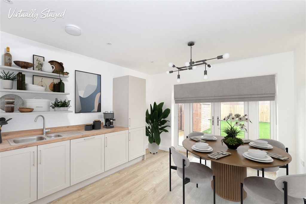 Property photo 3 of 8 Kitchen