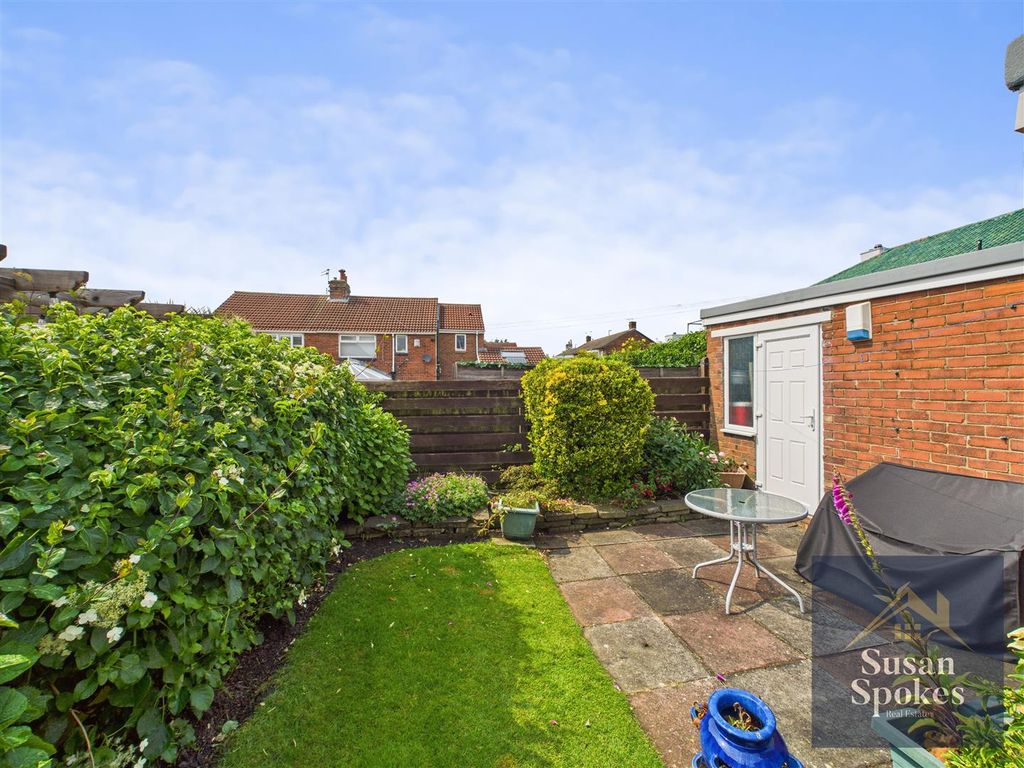 Property photo 3 of 22 Cam01858G0-Pr0126-Still005.Jpg