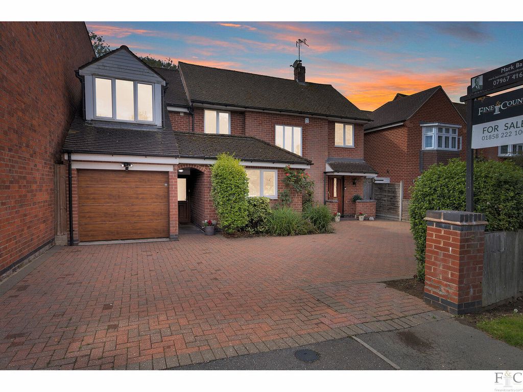 Property photo 1 of 42