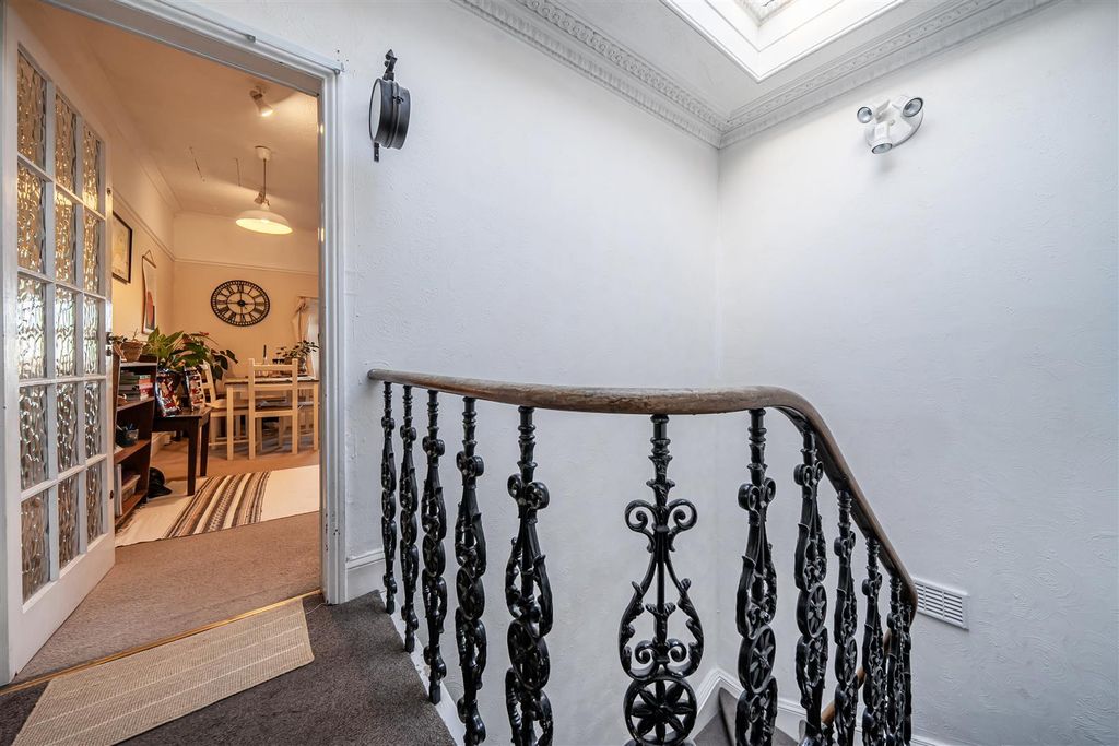 Property photo 3 of 16 1389318-5-693c252726F22.Jpg