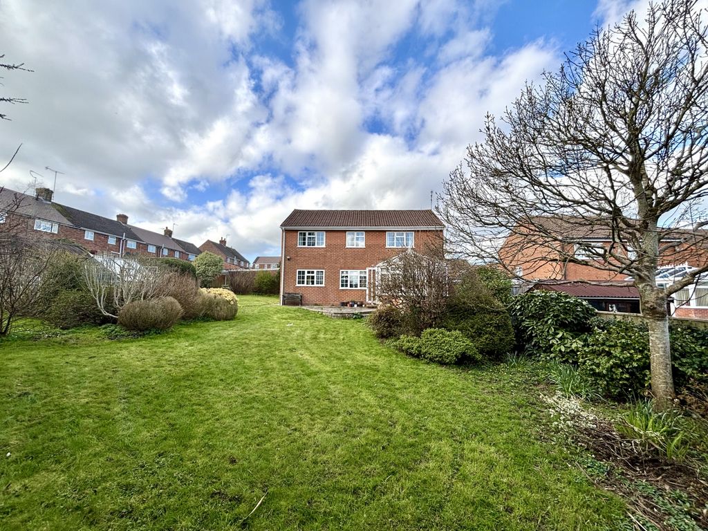 Property photo 3 of 30 Photo 8