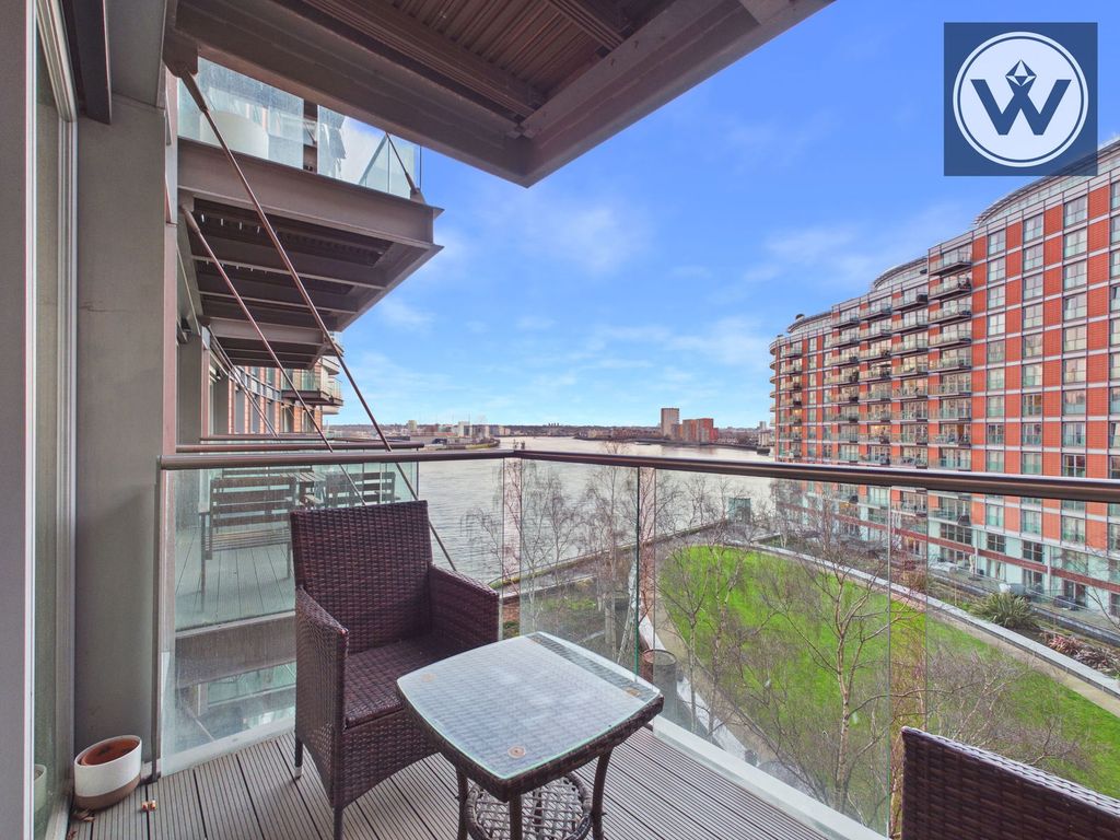 Property photo 2 of 24