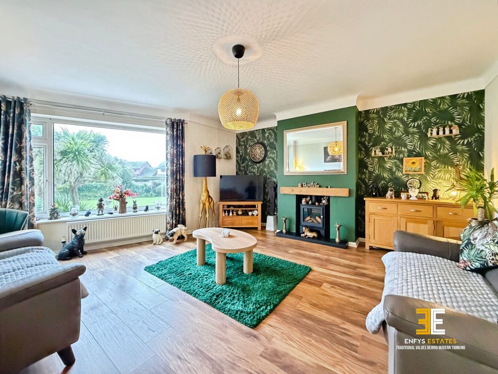 Property photo 3 of 24