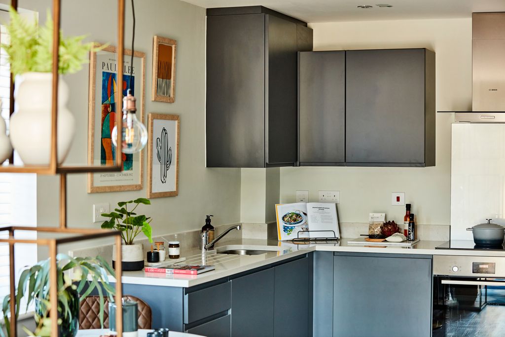 Property photo 3 of 7 Tmp Bovis Spectre Hill Cheltenham July 2022_1R2A8258
