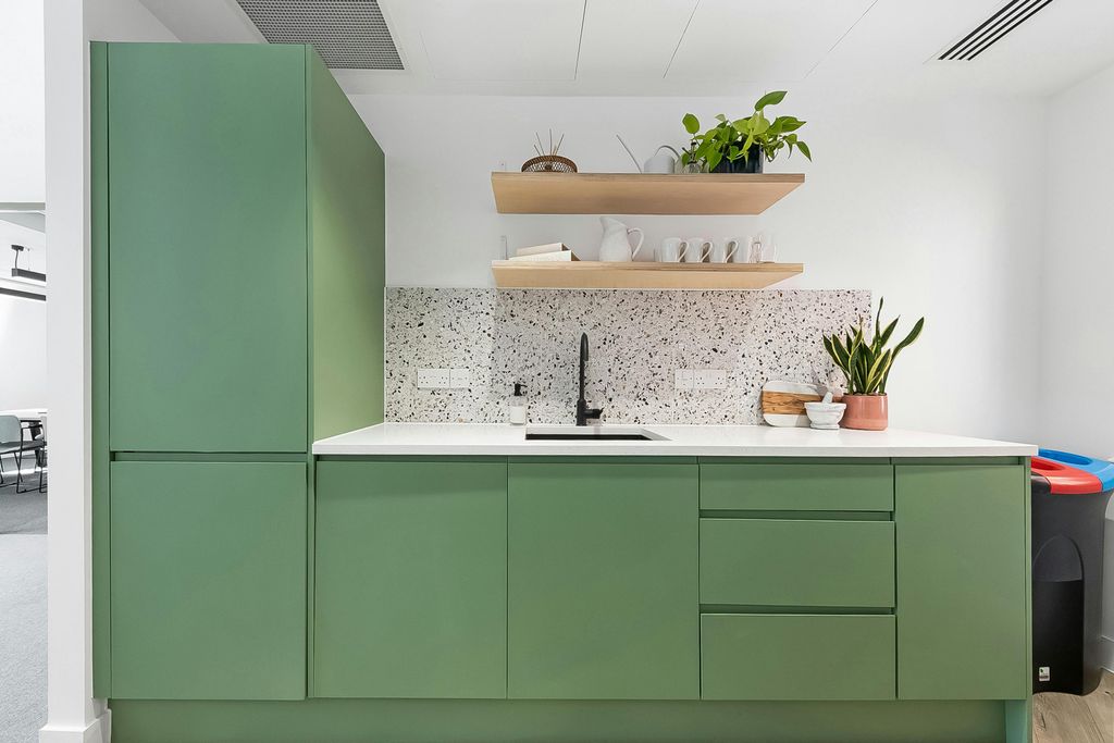 Property photo 3 of 11 Img_1160-3.Jpg