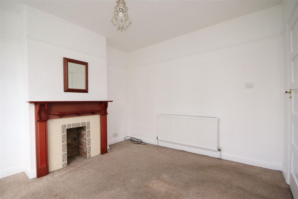 Property photo 3 of 17 Img_2188.Jpg