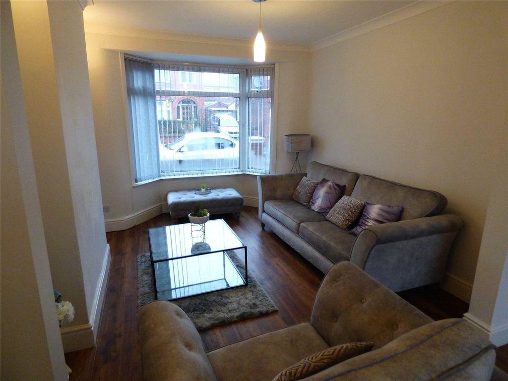 Property photo 3 of 15 Picture No. 05