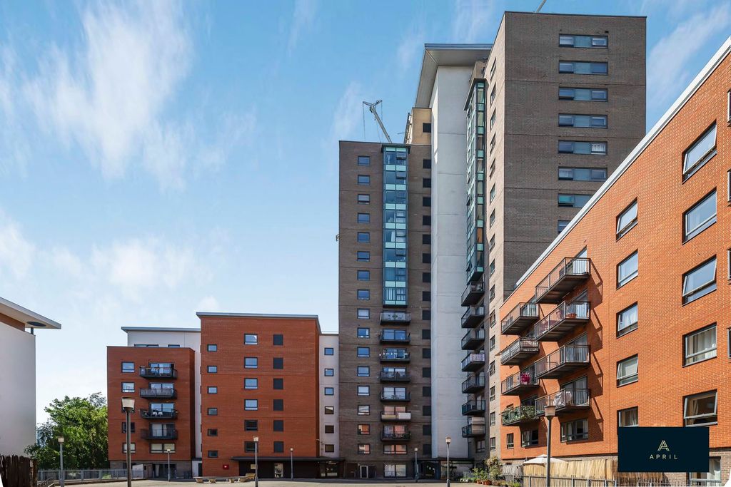 Property photo 1 of 7 Photograph