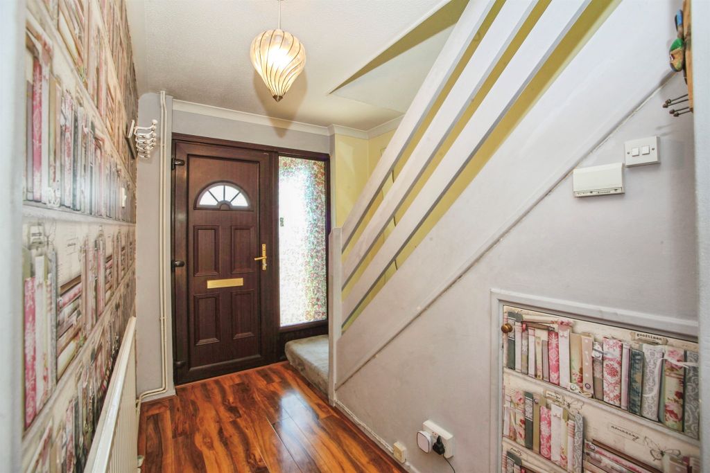 Property photo 2 of 19