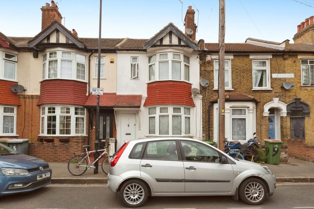 Property photo 1 of 16