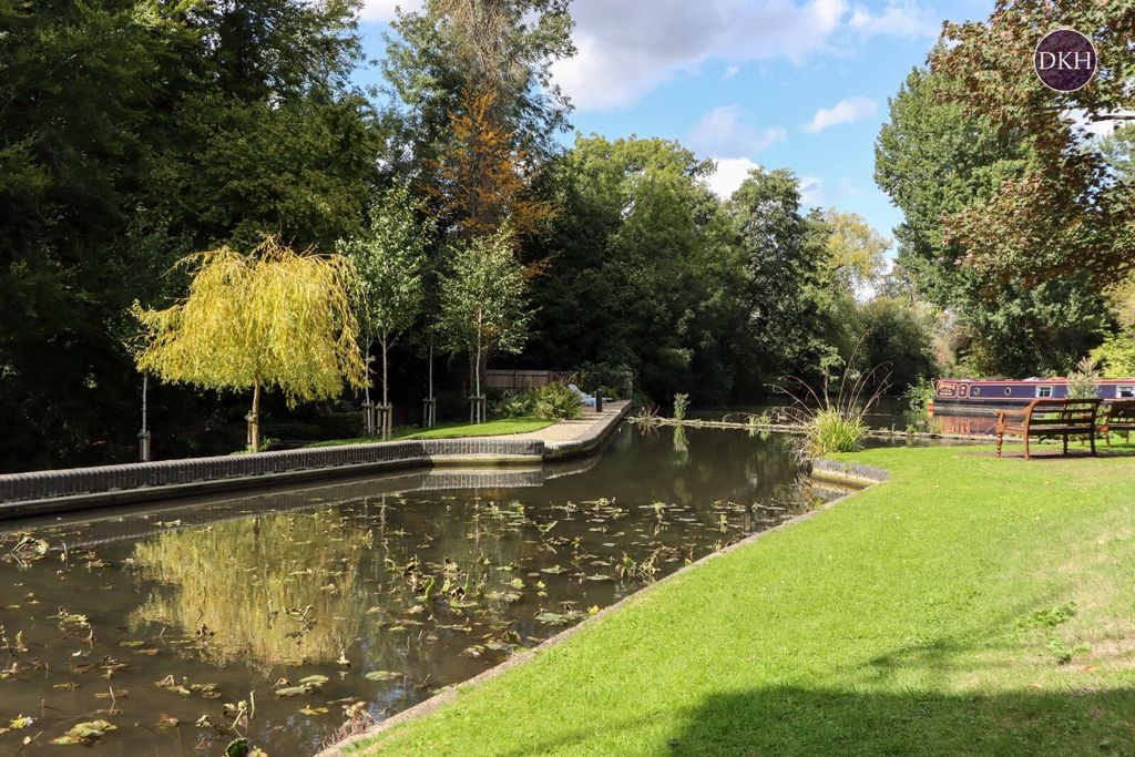 Property photo 3 of 14 Picture No. 10