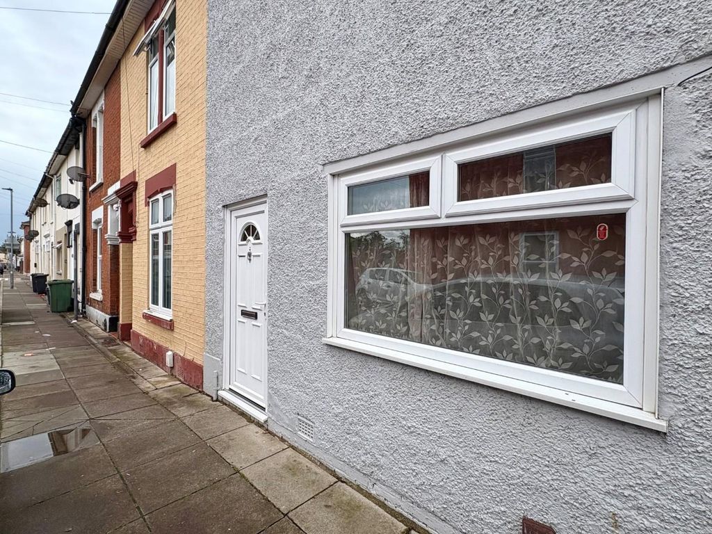 Property photo 1 of 14 Front.Jpg