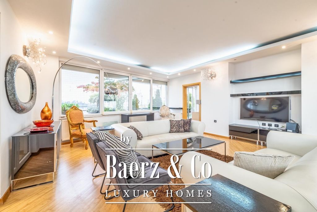 Property photo 2 of 26