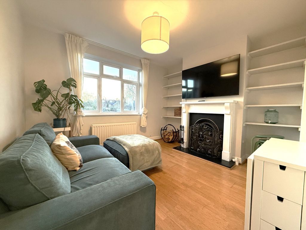 Property photo 2 of 6