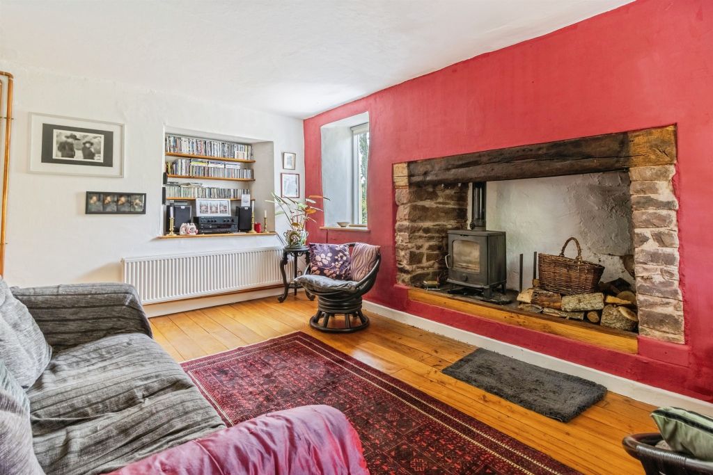 Property photo 2 of 24