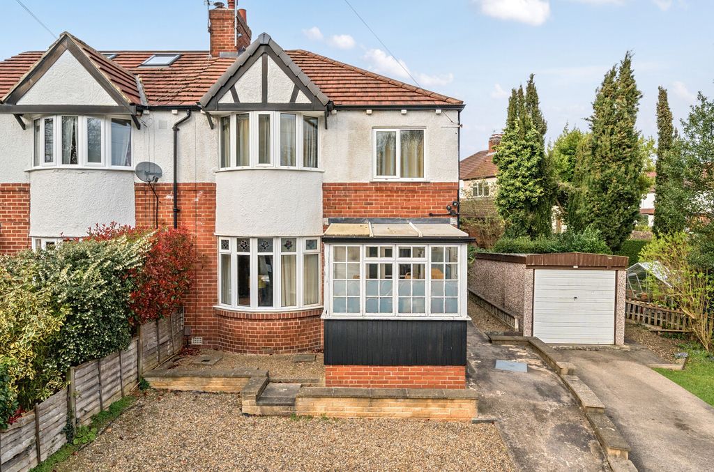 Property photo 1 of 21 Front