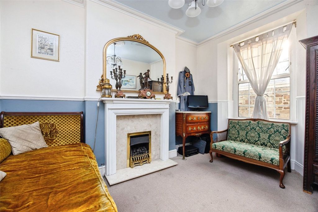 Property photo 3 of 18 Picture No. 38