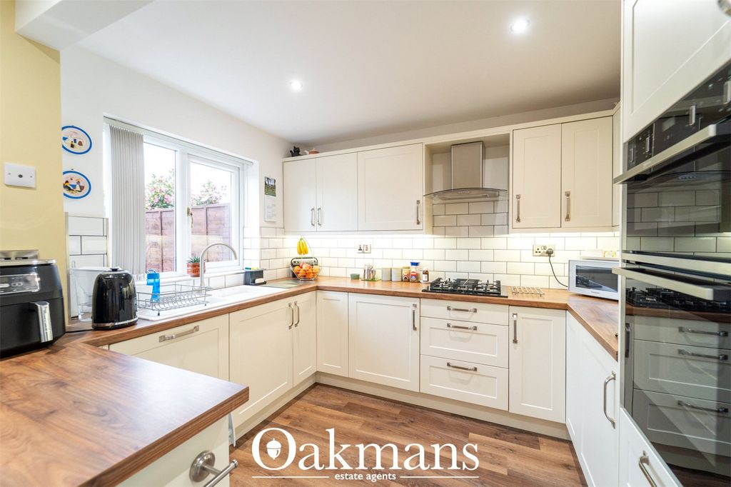 Property photo 3 of 20 Picture No. 29