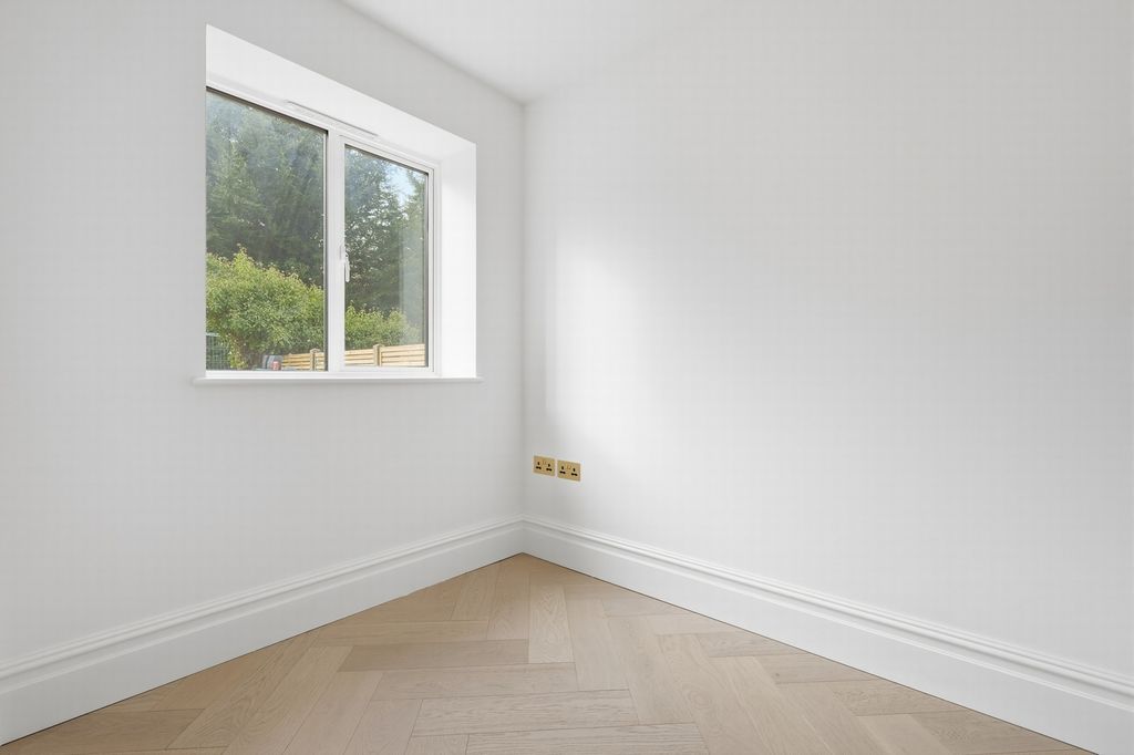Additional image 5 of 4 bed detached house for saleThe Plain, Epping CM16