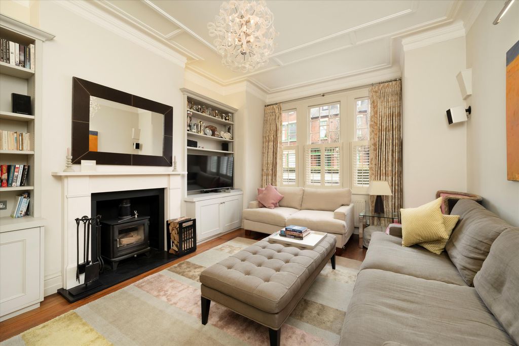 Property photo 2 of 11 Image