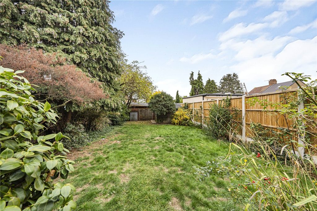 Property photo 2 of 18 Picture No. 17