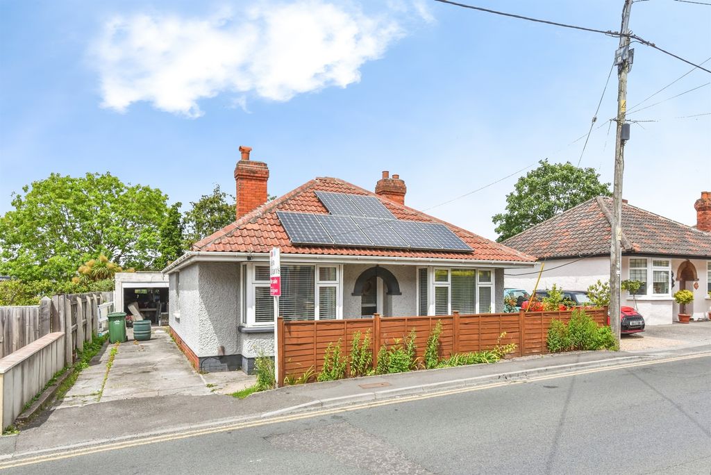 Property photo 1 of 15