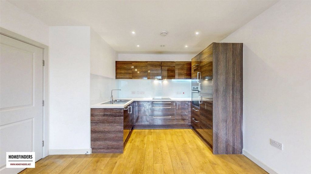 Property photo 2 of 15 Picture No. 02