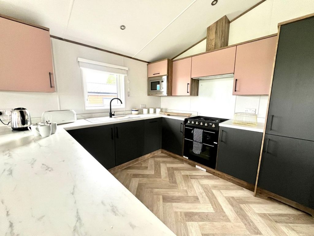 Property photo 3 of 10 Willerby Horsham 2024 Vs416265 88520500.Jpeg