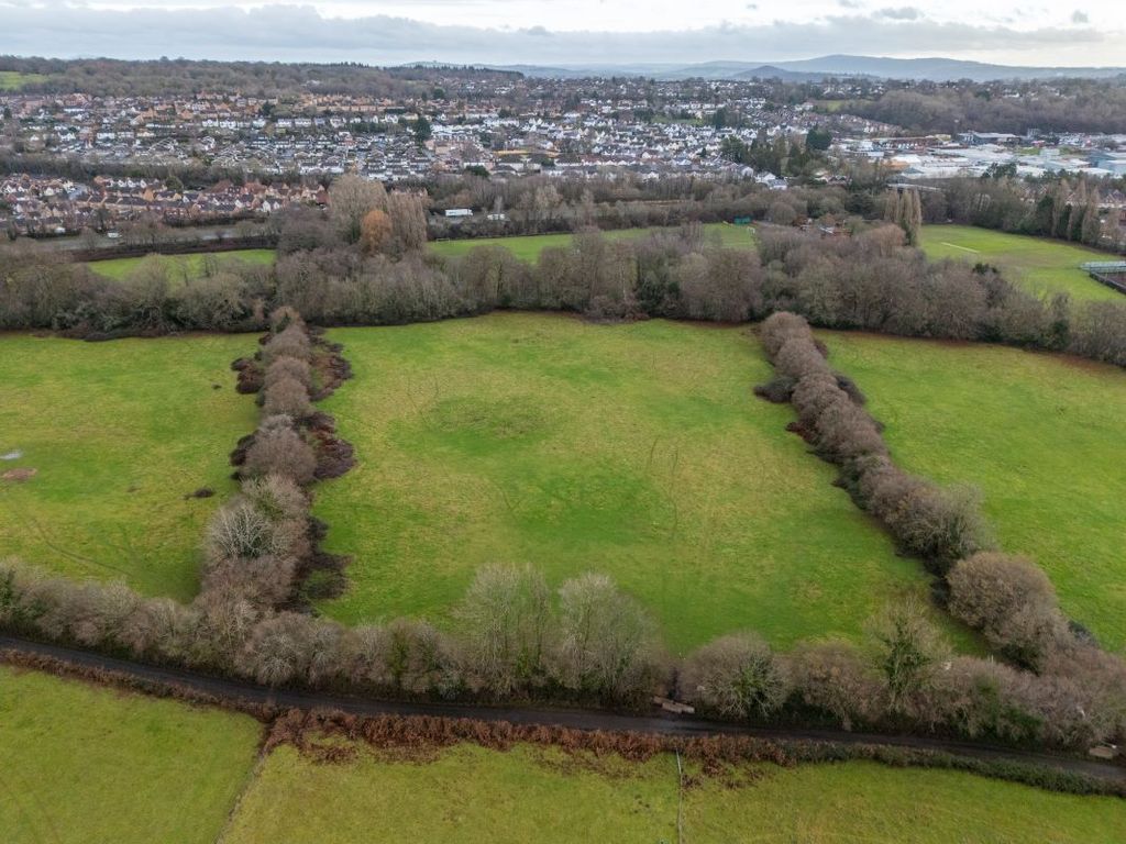 Property photo 2 of 5