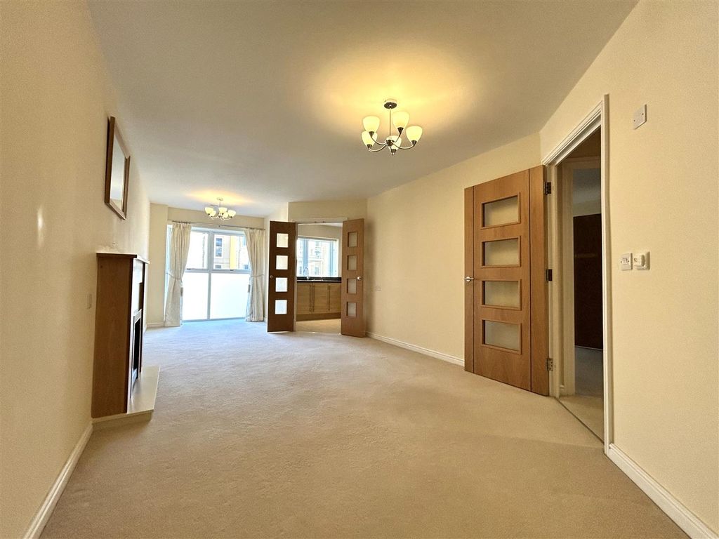 Property photo 2 of 10 Img_5485.Jpg