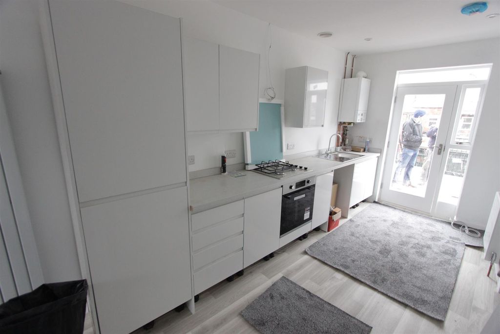 Property photo 2 of 12 Img_0669.Jpg