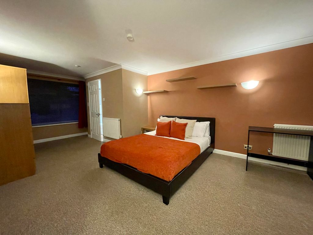 Property photo 3 of 17 Img_2771.Jpeg