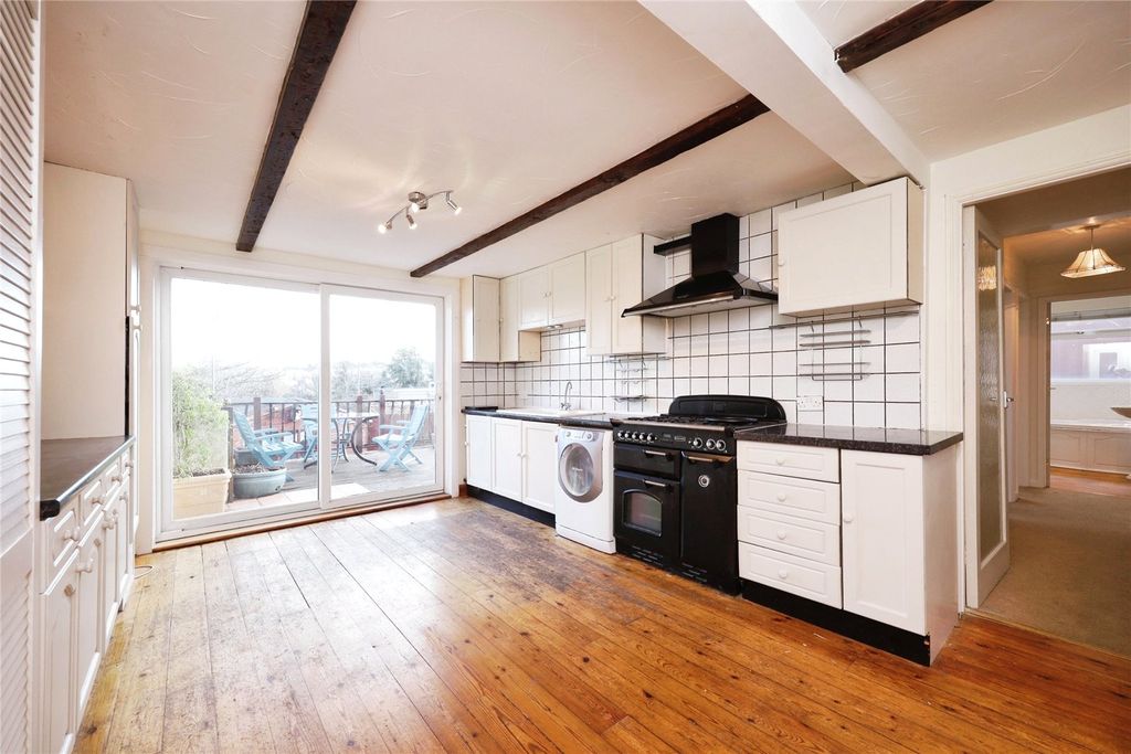 Property photo 3 of 17 Picture No. 07