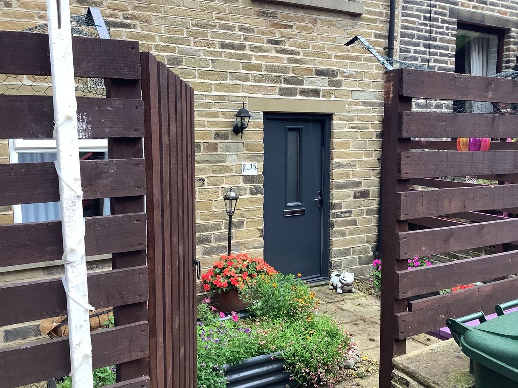 Property photo 2 of 12 Frontage