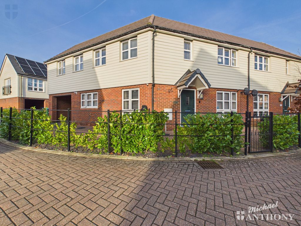 Property photo 1 of 14 Cam03852G0-Pr0565-Still017