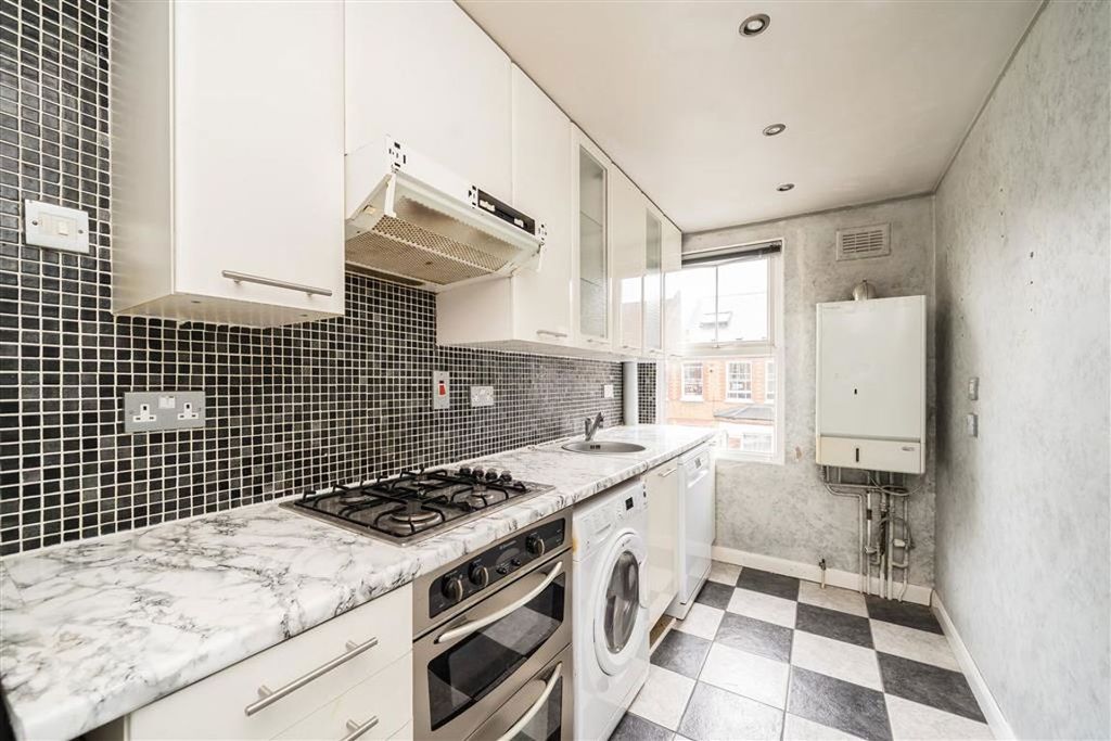Property photo 2 of 6