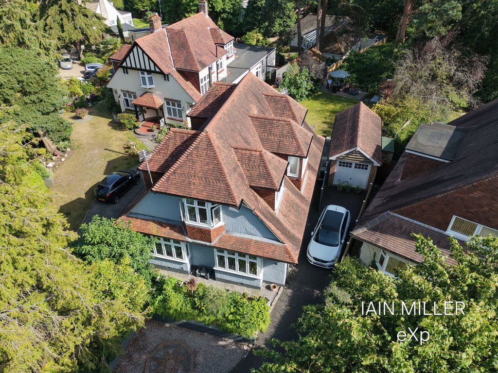 Property photo 1 of 34