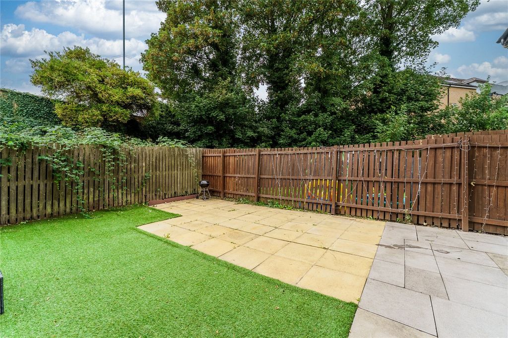 Property photo 2 of 22 Picture No. 39