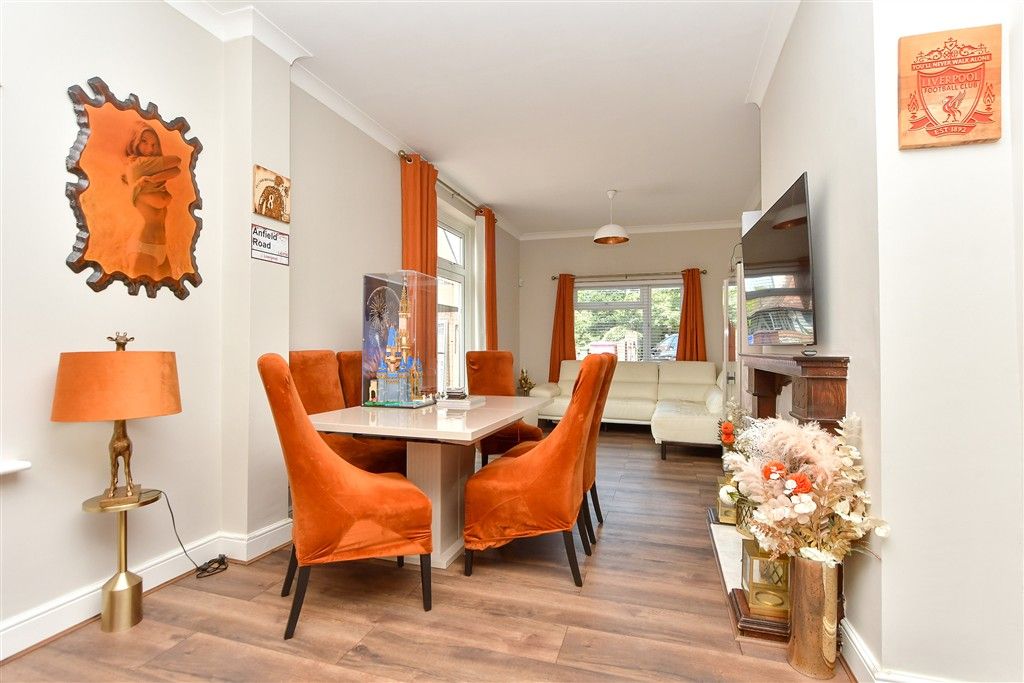 Property photo 2 of 14 Dining/ Family Room