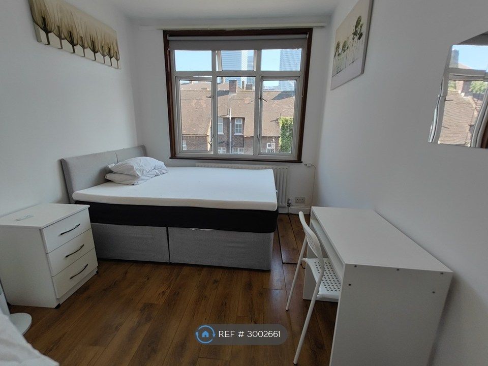 Property photo 2 of 11 1) 4 Bed House