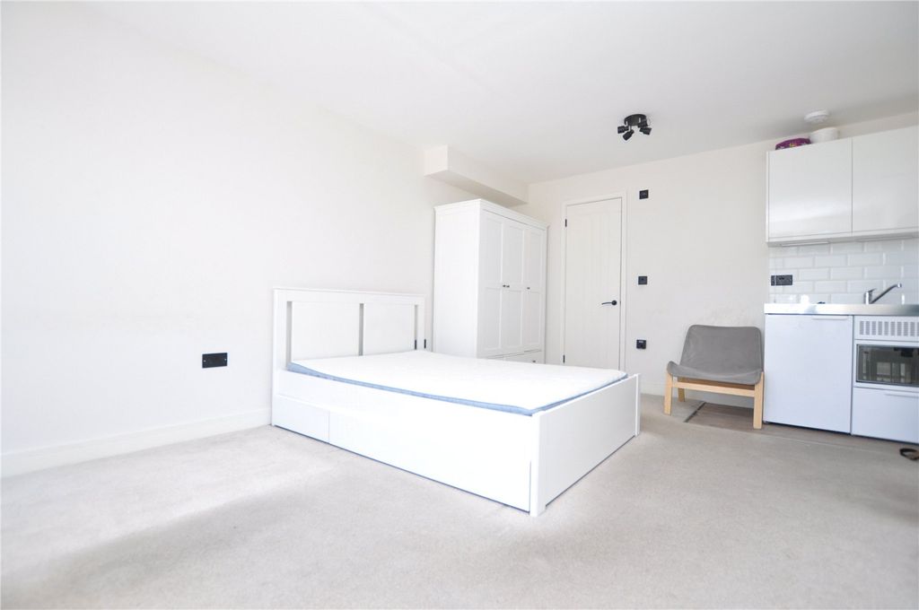 Property photo 2 of 5 Picture No. 02