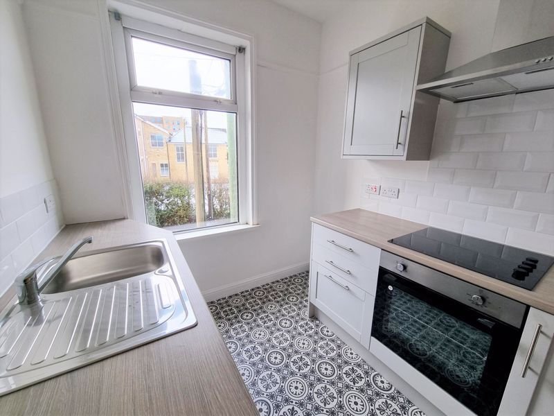 Property photo 3 of 5 Photo 5