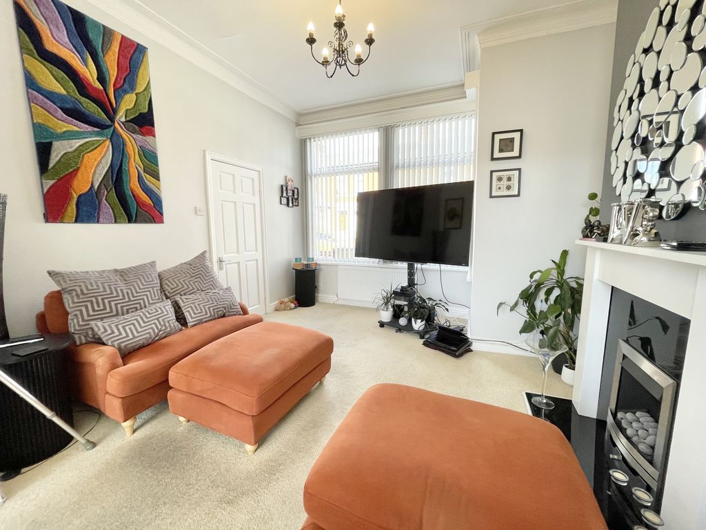 Property photo 3 of 20