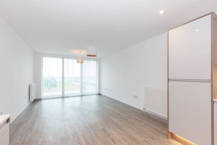 Property photo 3 of 9 189824-Std