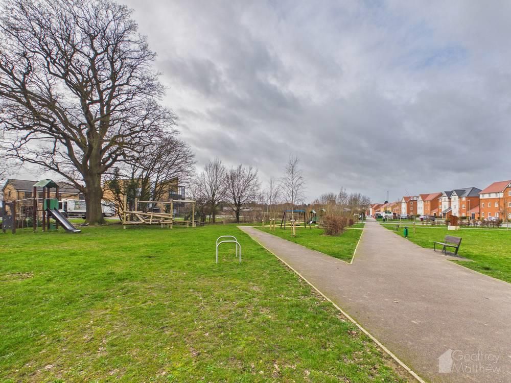 Property photo 3 of 10